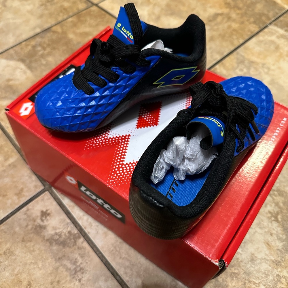 Toddler boys soccer cleats